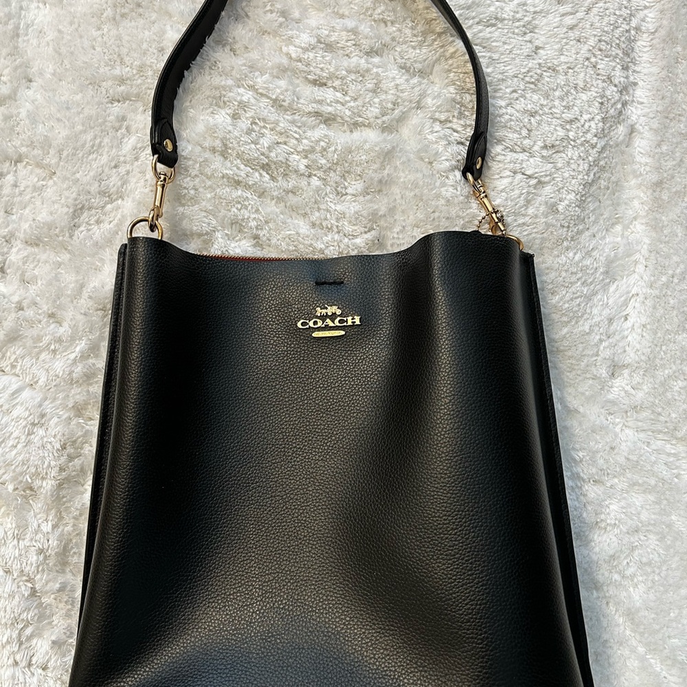 Coach Black Leather Shoulder Bag